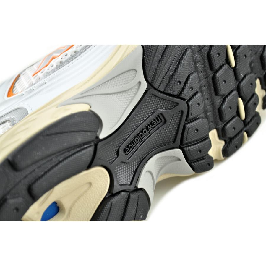 New Balance（ニューバランス） 530 ホワイト オレンジ NEW BALANCE