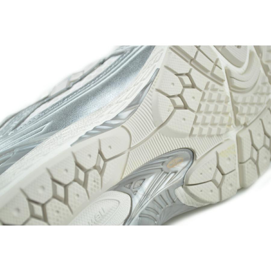 New Balance（ニューバランス） 1906 シルバー NEW BALANCE U1906RRG