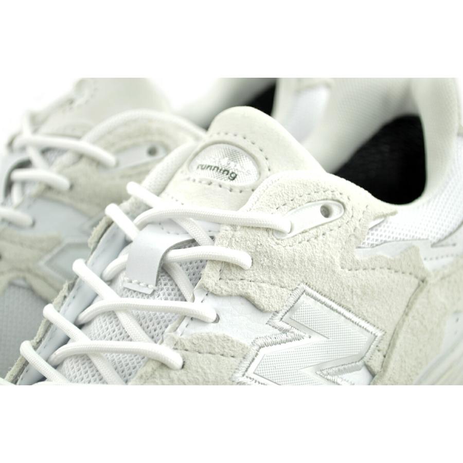 New Balance（ニューバランス） 2002 ゴアテックス ホワイト NEW
