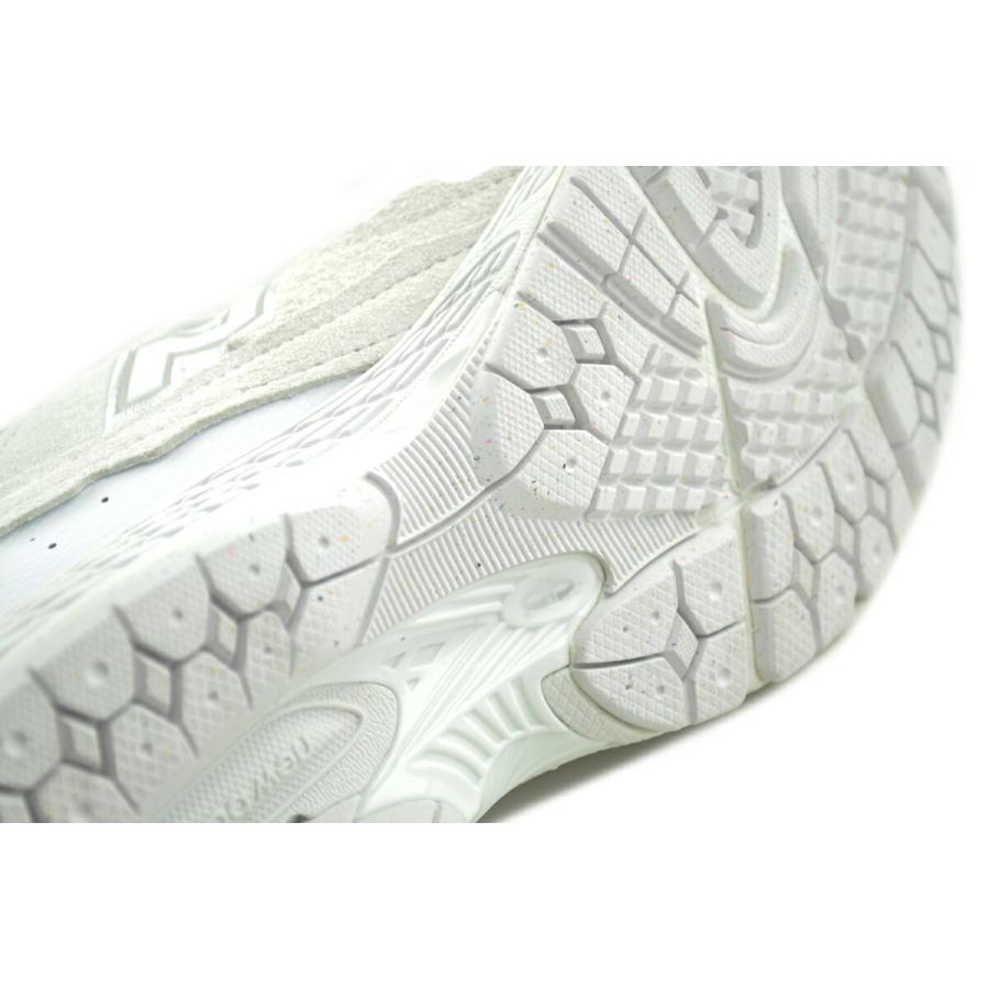 New Balance（ニューバランス） 2002 ゴアテックス ホワイト NEW