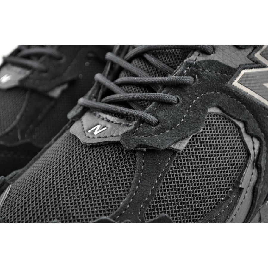 New Balance（ニューバランス） 2002 ゴアテックス ブラック NEW