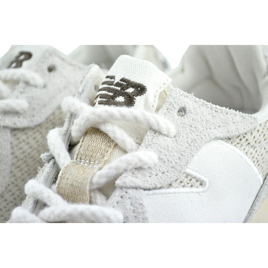 New Balance（ニューバランス） 327 ホワイト NEW BALANCE U327WVA