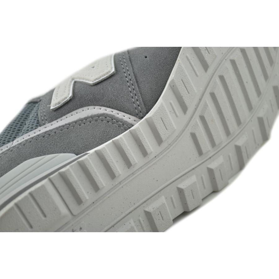 美品 New Balance ニューバランス スーツ ストレッチ L グレー New Balance（ニューバランス） 996 グレー NEW BALANCE W99689U GRAY