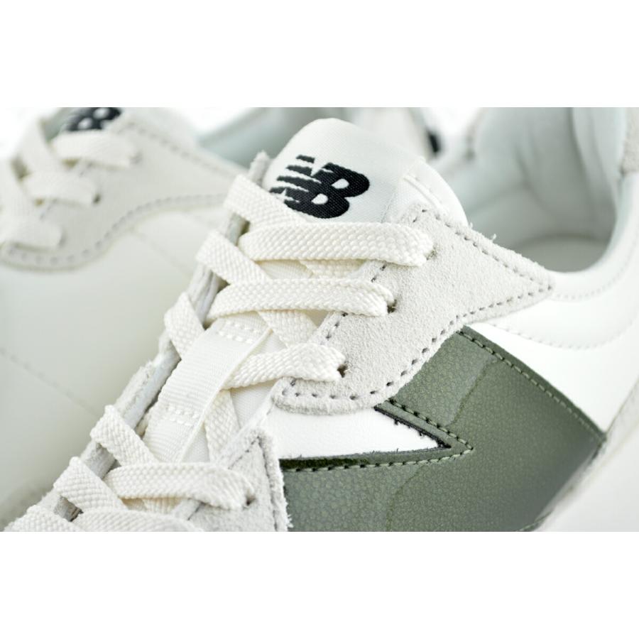 New Balance（ニューバランス） 327 ホワイト NEW BALANCE WS327JWA