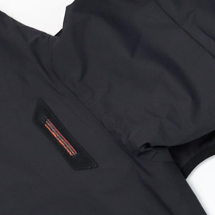 シーズ / SEASE / ZIPPED HOODIE HYBRID / ストライプウールジャージー / 異素材切り替えハイブリッド / パーカーブルゾン / 返品・交換可能の画像
