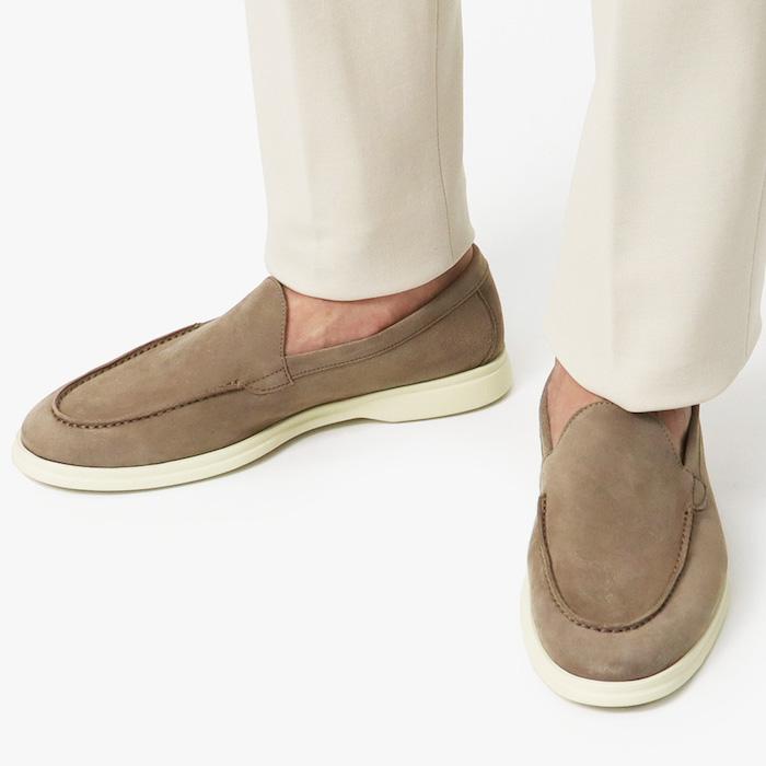 カーロ / CALO / モカシン型 スリップオン / スエード レザー / Mediterraneo / 返品・交換可能の画像