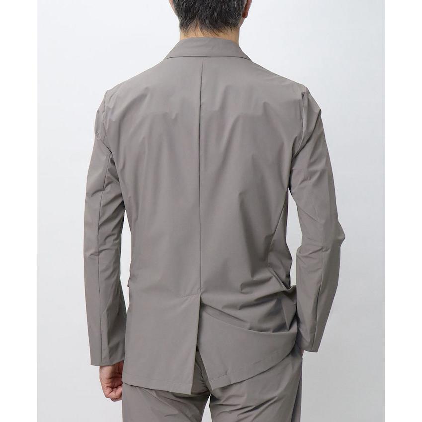 新品同様　HERNO ヘルノ　FUNCTIONAL WARDROBE 超軽量撥水 ヘルノ / HERNO / ファンクショナルワードローブ / FUNCTIONAL