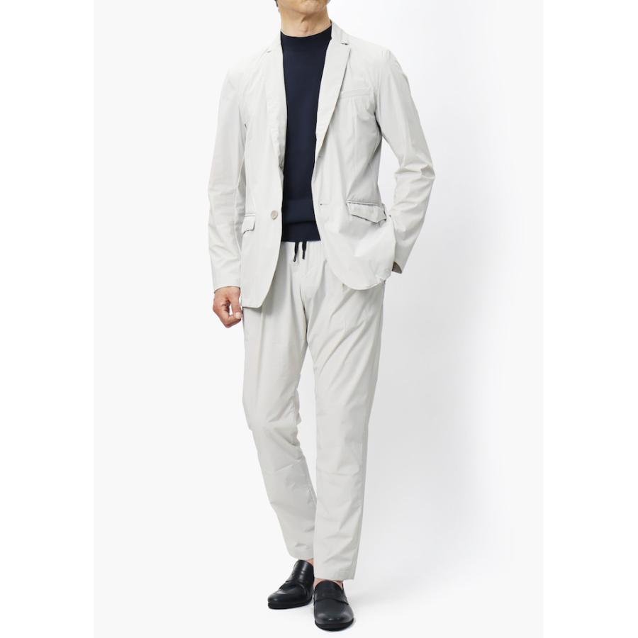 HERNO ヘルノ 袖シャーリング ブルゾン ジャケット ホワイト 40