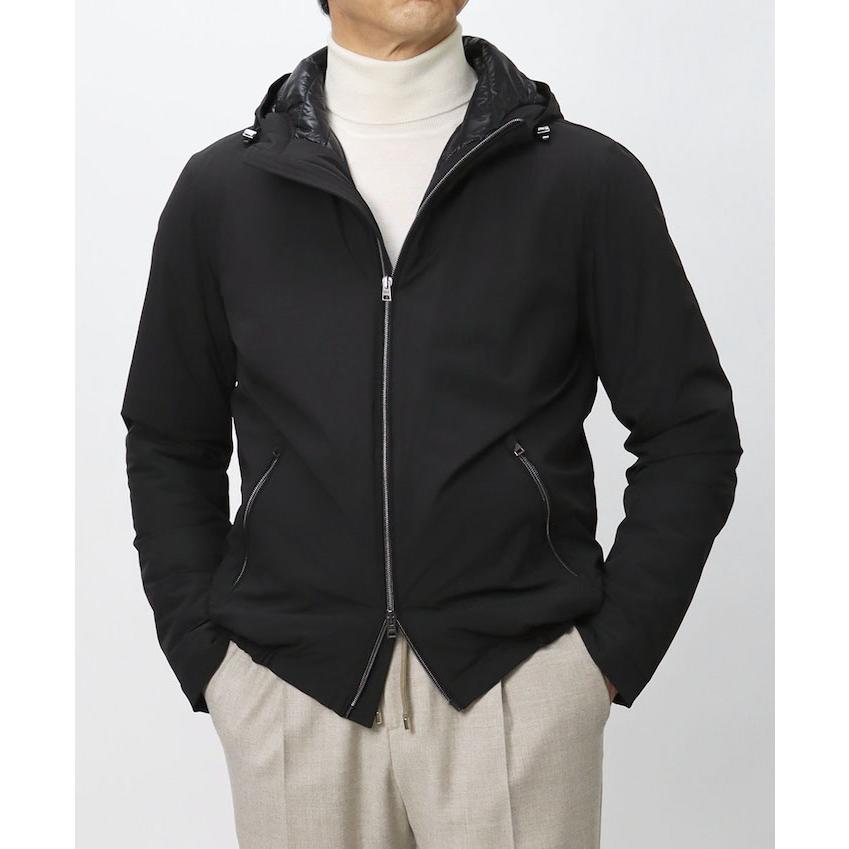 Herno Resort ナイロンパッカブル中綿ブルゾン 48