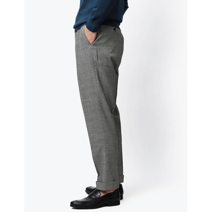 ベルウィッチ BERWICH スコッチ SCOTCH 48 チャコールグレー