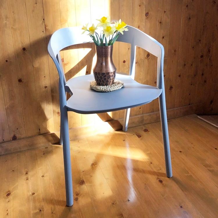 チェア 樹脂製チェア アームチェア/肘付き/１脚/幅57 座面高46 |  | 19