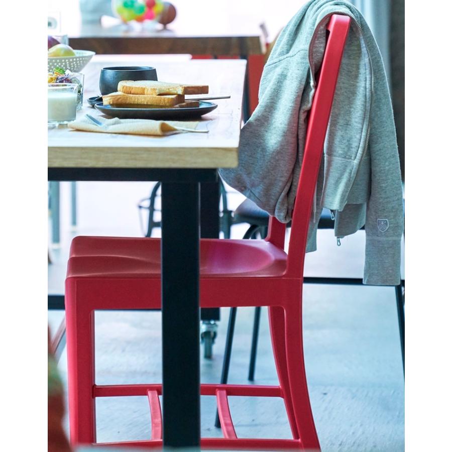 チェア/しっかりした 樹脂製チェア/１脚/幅40 座面高47 |  | 13