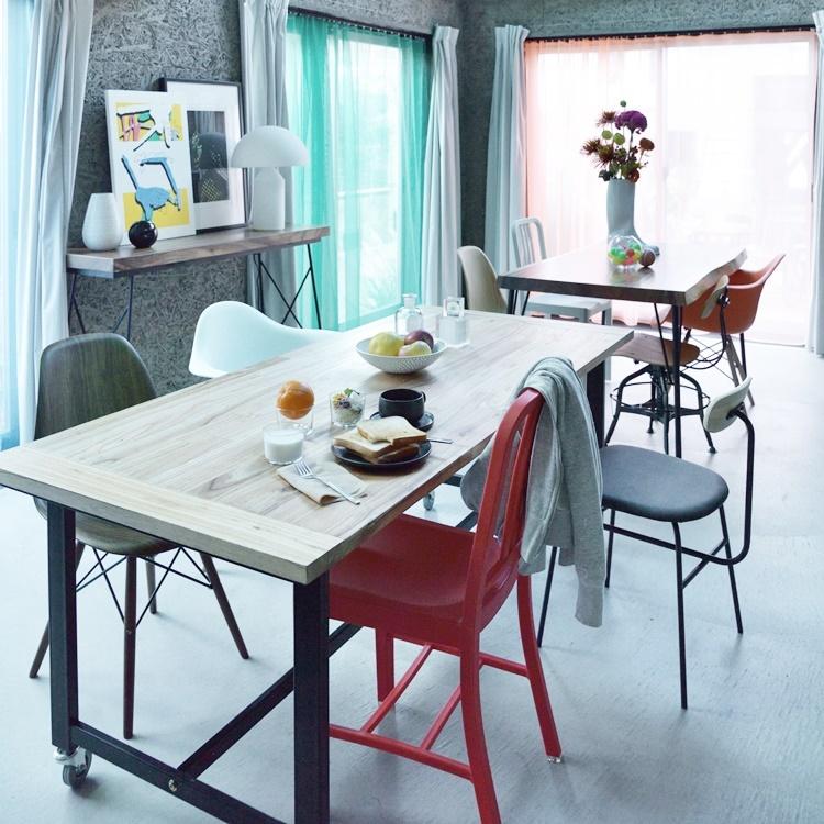 チェア/しっかりした 樹脂製チェア/１脚/幅40 座面高47 |  | 12