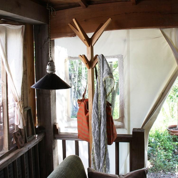 ポールハンガー 帽子掛 コート掛/天然木/幅61 奥行61 高さ179 |  | 05