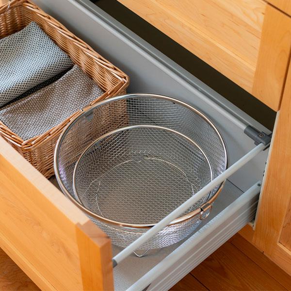 ビーワーススタイル ビーワースセレクション すっきり暮らす水切カゴ まるい浅型 LW-930002 キッチン : bws-00031-jp ...