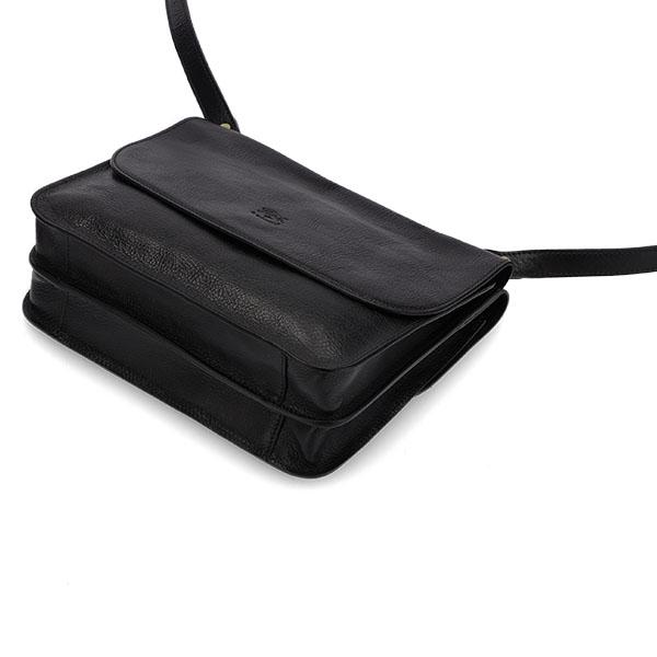 極美品✨イルビゾンテ　クロスボディバック ショルダー レザー シボ 黒 保存袋付 クロスボディバッグ｜ショルダー｜IL BISONTE(イルビゾンテ)｜ルック