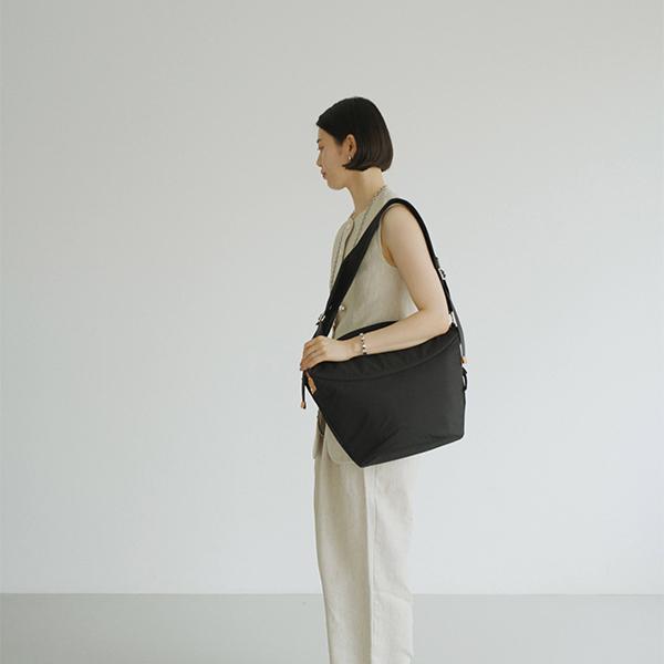 N/ORN 抱っこ紐 ノルン 抱っこひも ヒップシート ショルダー