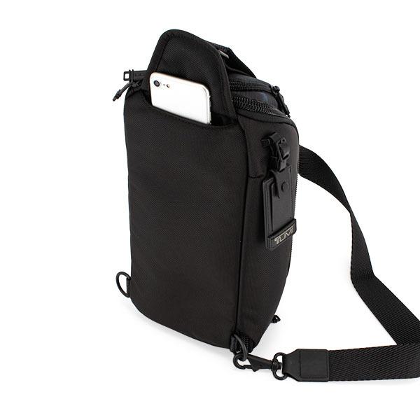 TUMI（トゥミ） GWも休まず配送 【並行輸入品】 ボディバッグ アルファ