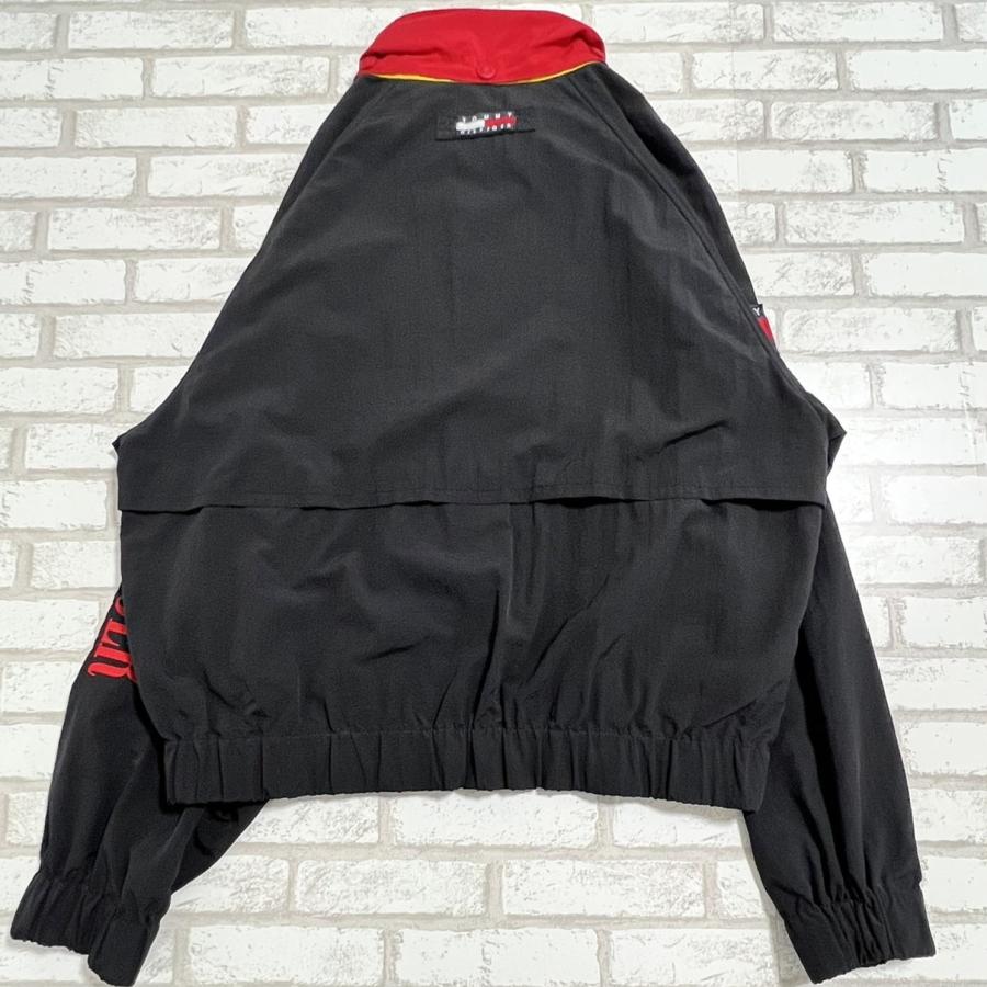 TOMMY HILFIGER ナイロンジャケット トミーヒルフィガー 古着
