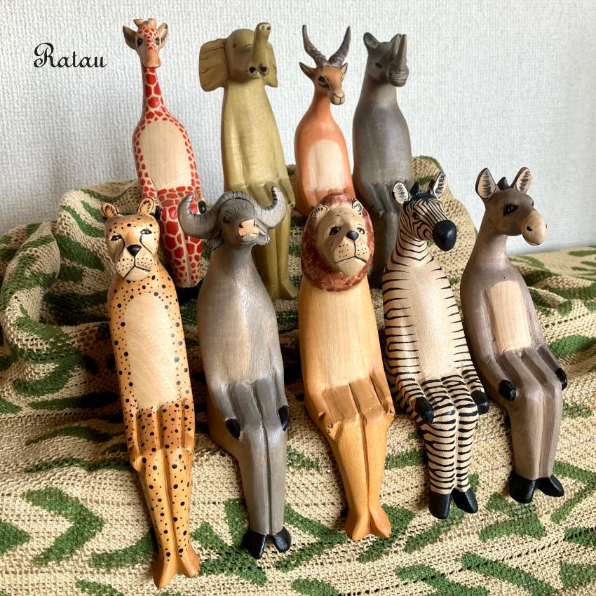 木彫り 動物 置物 キリン 象 サイ ライオン イノシシ 置物 動物オブジェ お座りアニマル 9点セット ゾウ ライオン ガゼル