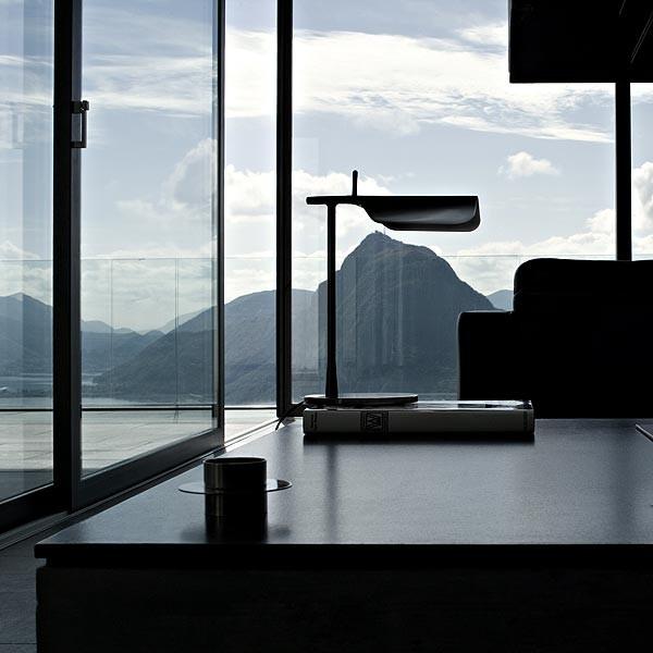 FLOS（フロス） 正規販売店 TAB T タブ T テーブルライト ブラック