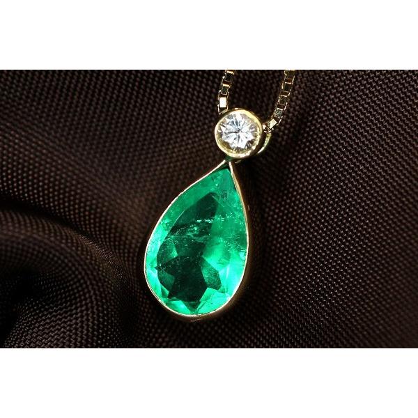 エメラルド ネックレス 1.790カラット 18金イエローゴールド K18 大粒  