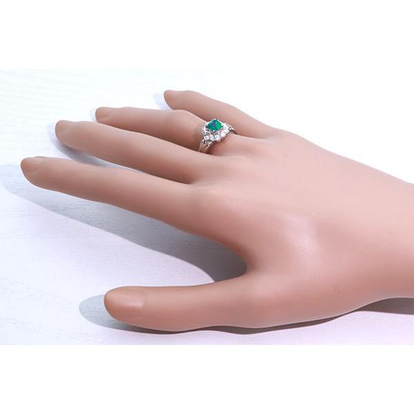 A】【中古】Pt900 天然 エメラルド ダイヤ リング 8.5号 E0.63ct D0 