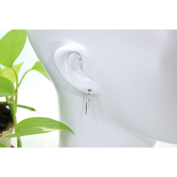 ダイヤモンド ピアス 0.20カラット 18金ホワイトゴールド K18WG ライン