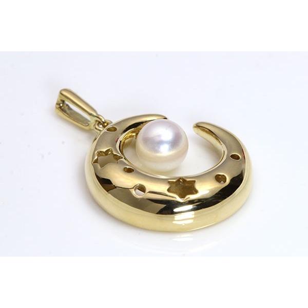 MIKIMOTO（ミキモト） ふっくら三日月の中につやめく あこや真珠（和珠 
