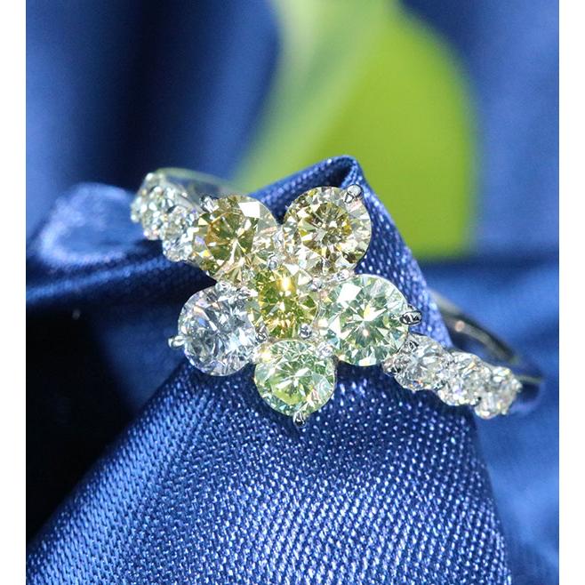 蛍光ダイヤシリーズ ダイヤモンド 1.305ct PT900 リング/指輪 