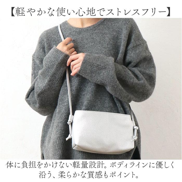 ☆ ブラック 合皮シンプルあおりポケットショルダー センバドー 