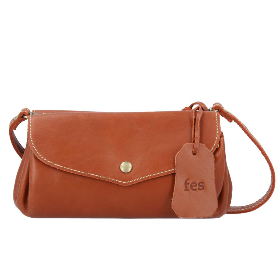 レッド ショルダーバッグ 本革 レディース 斜めがけ 大人 革 通販 ファッション お財布ポシェット 大容量 収納力 フェス 本革 Sr Zai Red Fes Backyard ブランド 小さめ Family 雑貨タウン 日本 安い