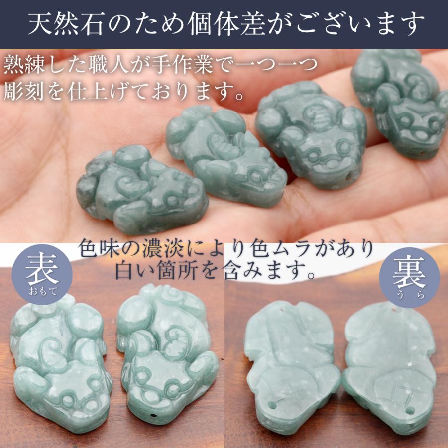開運❤️新入荷‼️天然A貨翡翠　リアル、氷藍水龍神様彫りバングル　鑑定書付き 開運❤️新入荷‼️天然A貨翡翠 リアル、氷藍水龍神様彫りバングル