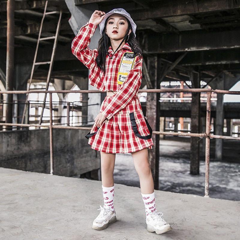 好評キッズ ダンス衣装 ヒップホップ 子供 女の子 練習着 トップス ダンス衣装 ステージ衣装 ダンスウェア チェックスカート チェック柄 HIPHOP ジャズダンス チアリーディング ガールズ ダンス衣装 セットアップ へそ出し チェック トップス 3点セット サルエルパンツ チアガール 応援 女の子 ジャズ 可愛い k-pop 舞台服 演出服 発表会 ジュニア hiphop 120-170