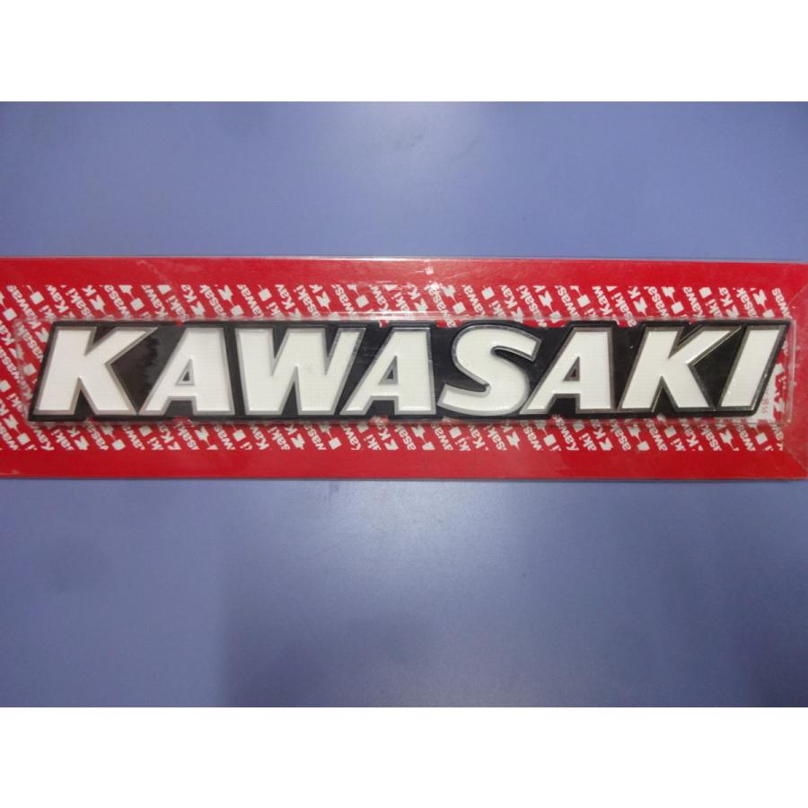 カワサキエンブレム　z1 z2 kz カワサキ純正 初期 Z1,Z2,KZ1000系用 タンクエンブレム 小ピッチ