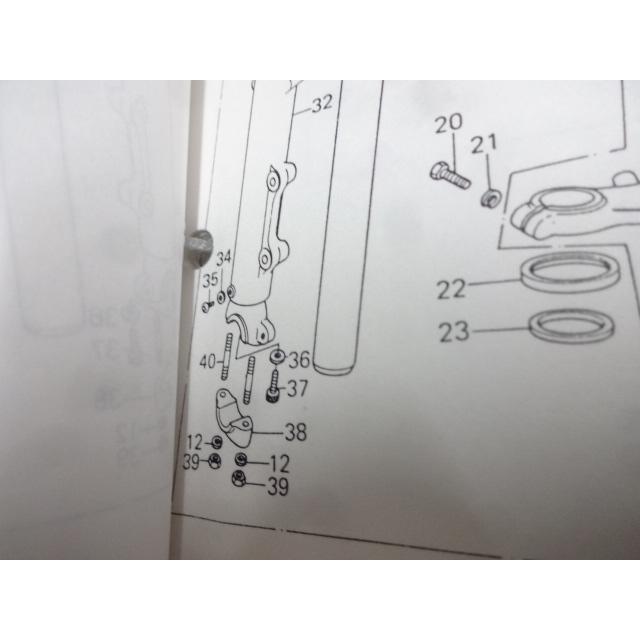 純正 72~80年式用 Z1 Z2 H2 系等 フロントフォーク ボトムボルト