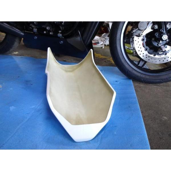 Z1,Z2,KZ,J系等、汎用 アンダーカウル 白ゲル仕上げ 取り付け