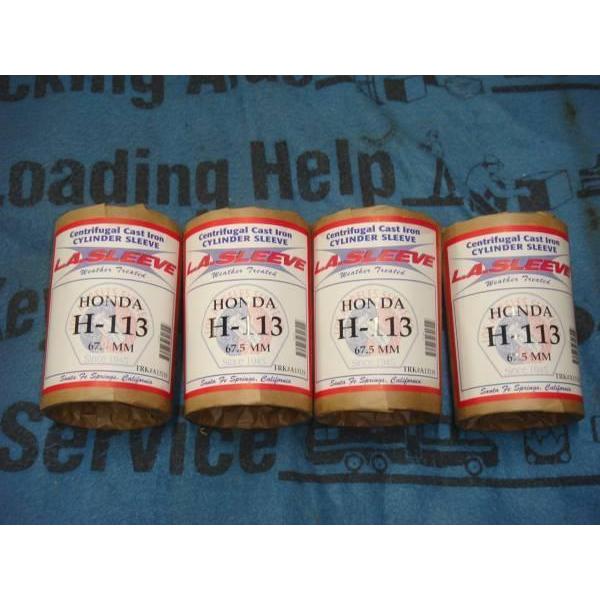 CB750Fのワイセコムのピストン823だとおもきます。 CB750Fのワイセコムのピストン823だとおもきます。