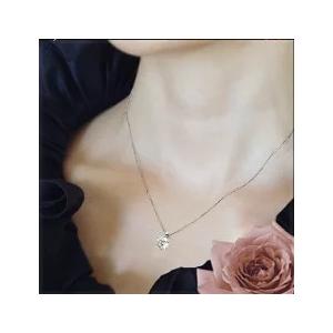 ペンダントネックレス pt900 0.7ct〜0.80ct 一粒ダイヤモンド SIクラス GOOD〜VERYGOOD 透明感溢れる輝きを放つダイヤモンドの画像