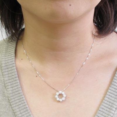 新しいブランド ネックレス ダイヤモンド ネックレス プラチナフラワー 送料無料 レディース サークル 花 フラワー ペンダント 900 プラチナ レディースアクセサリー