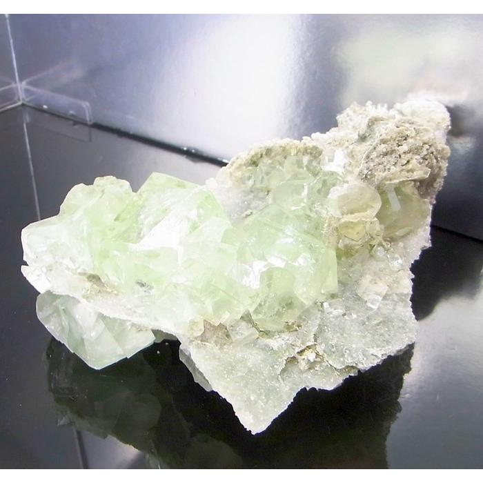 グリーンフローライト 原石 クラスター fluorite 蛍石 フローライト 