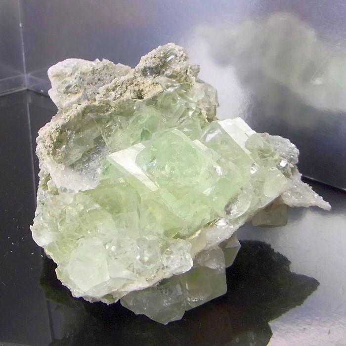 グリーンフローライト 原石 クラスター fluorite 蛍石 フローライト