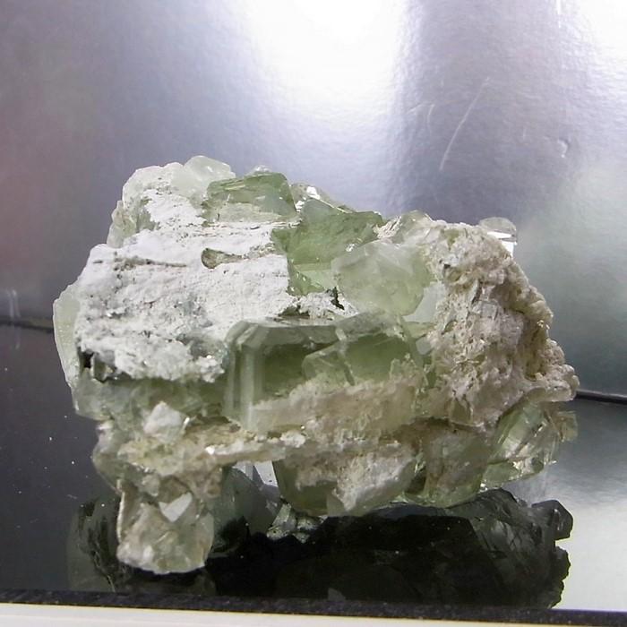 グリーンフローライト 原石 クラスター fluorite 蛍石 フローライト
