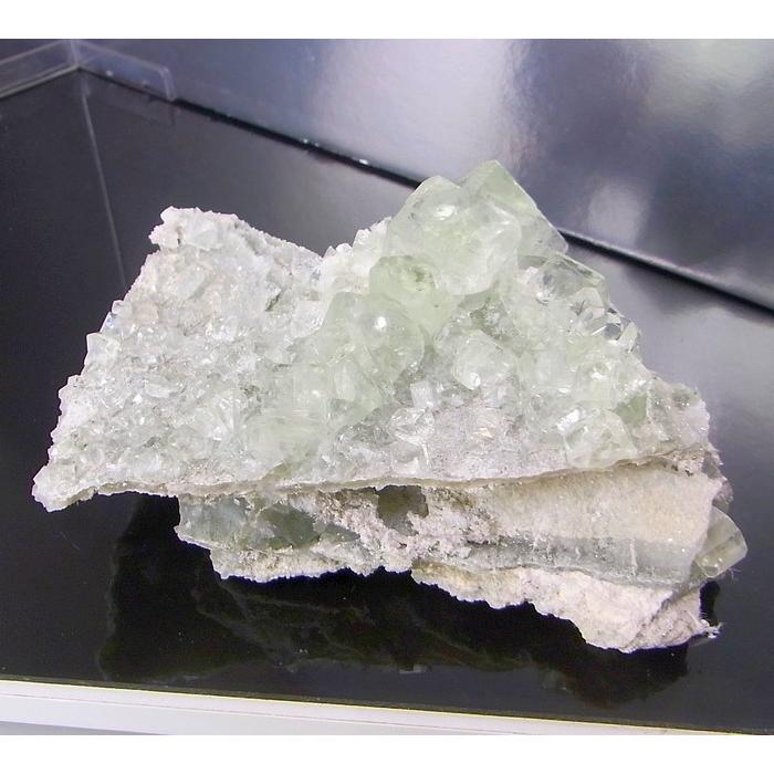 グリーンフローライト 原石 クラスター fluorite 蛍石 フローライト パワーストーン