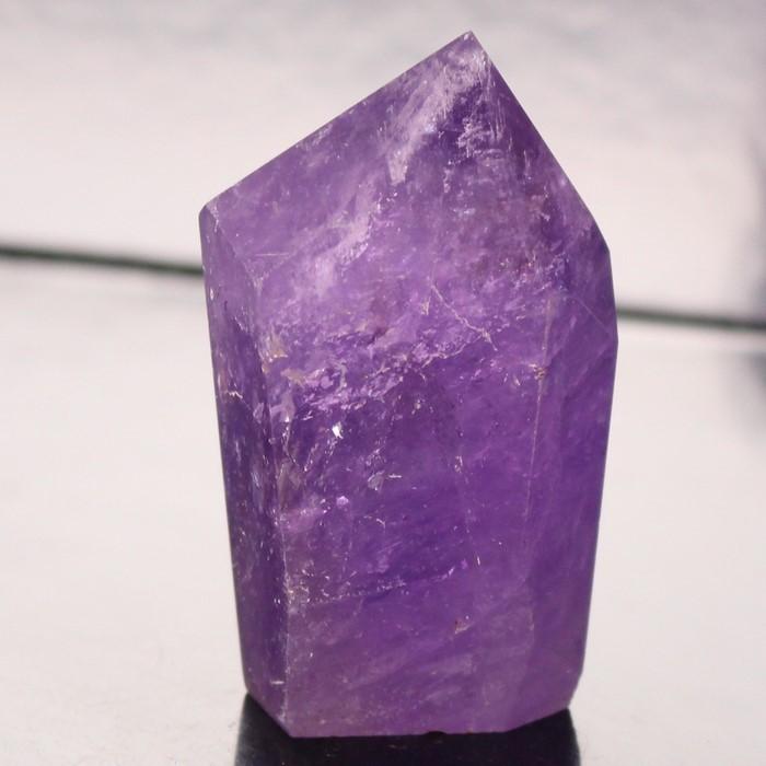 天然石アメジストの原石置物鉱物D.439