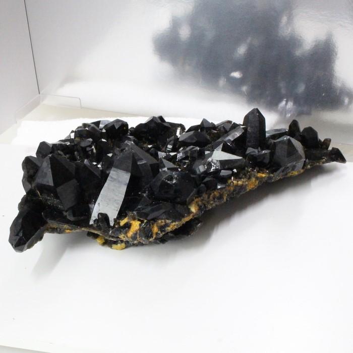 モリオン クラスター 黒水晶 魔除け 邪気払い 原石 鉱石 ラフ モリオン