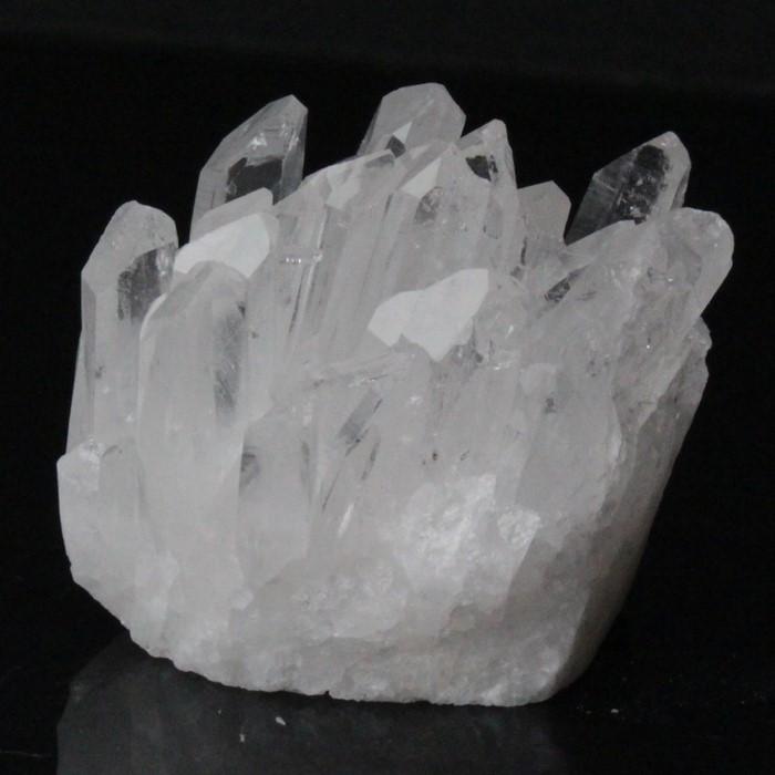 水晶 クラスター 石 原石 浄化用水晶 鉱石 ラフ 鉱物 置物 水晶 水晶 クラスター 石 原石 浄化用水晶 鉱石 ラフ 鉱物 置物 水晶