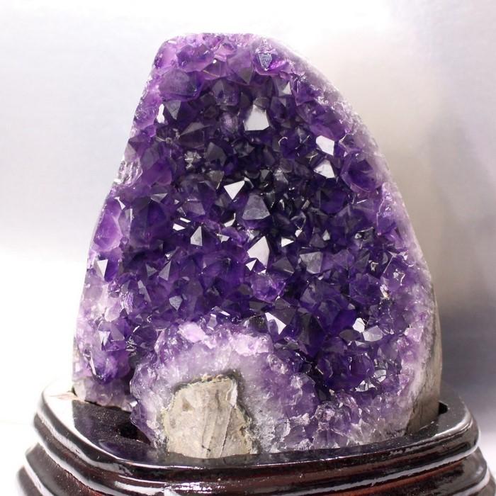アメジスト エクストラグレード】アメジストクラスター ウルグアイ産