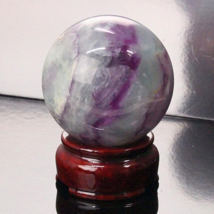 フローライト 丸玉 【57mm おすすめの逸品】 大玉 水晶玉 原石 フロー 