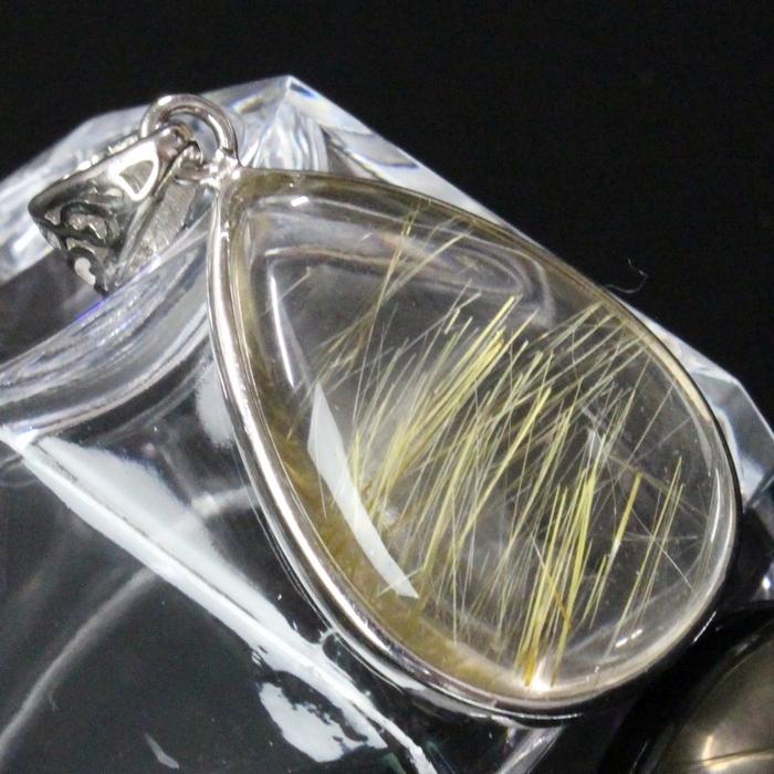 ルチルクォーツ ペンダント 【安心の一点物】 大粒 ペンダントトップ ネックレス ルチルクォーツペンダント お金持ち 金運 幸運 商売繁盛 天然 一点物の画像